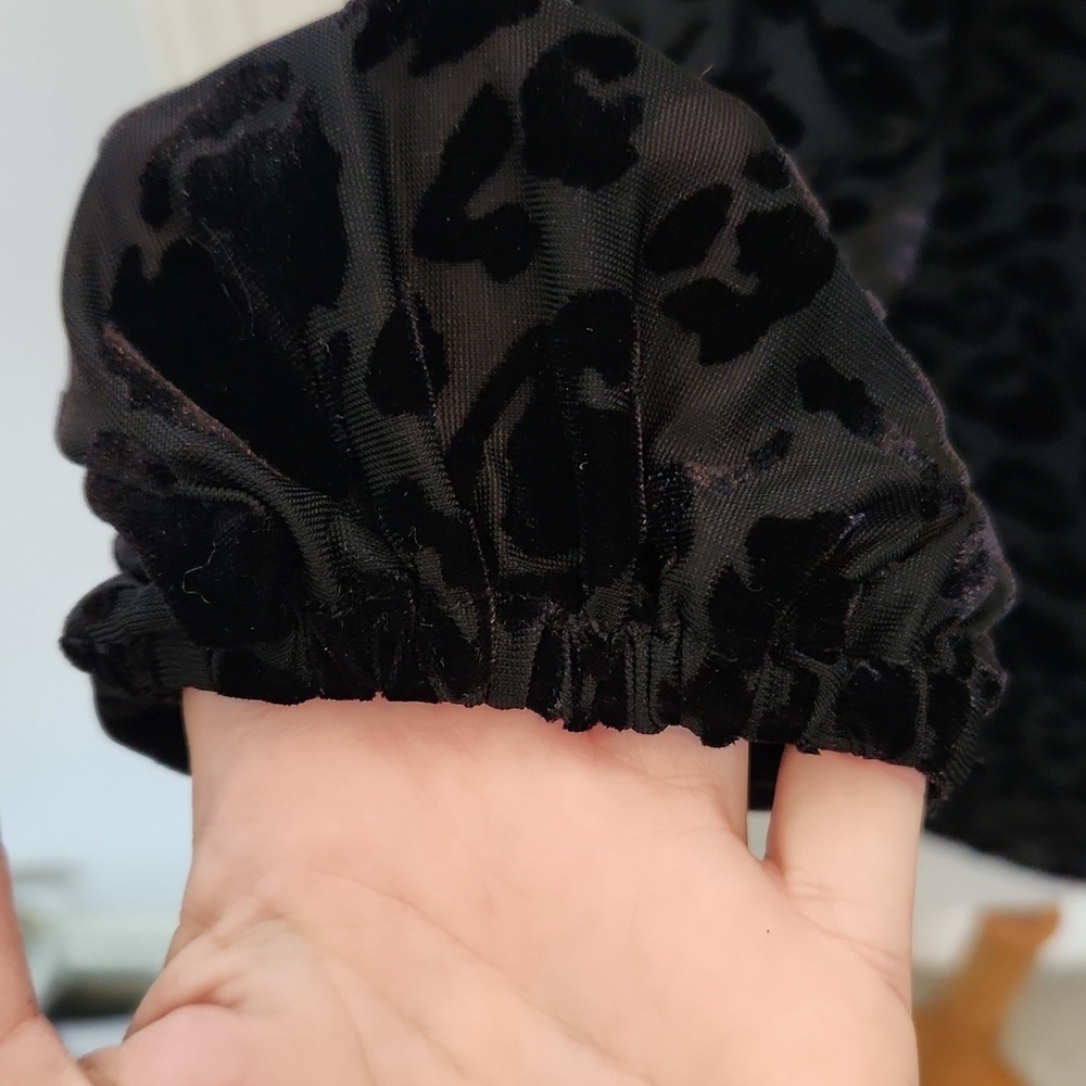 WHBM Black Velvet Animal Print Top - Picture 2 of 6